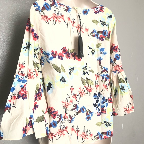 Floral Cream Yellow Bell Sleeve Top - Picture 2 of 9